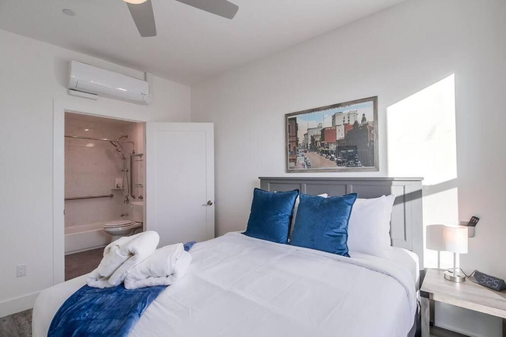 Park Blvd Paradise 303 King Bed With A Private Spa 圣地亚哥 外观 照片