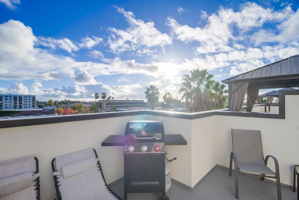 Park Blvd Paradise 303 King Bed With A Private Spa 圣地亚哥 外观 照片