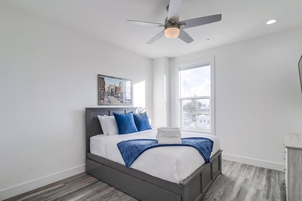 Park Blvd Paradise 303 King Bed With A Private Spa 圣地亚哥 外观 照片