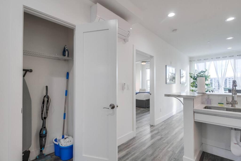 Park Blvd Paradise 303 King Bed With A Private Spa 圣地亚哥 外观 照片